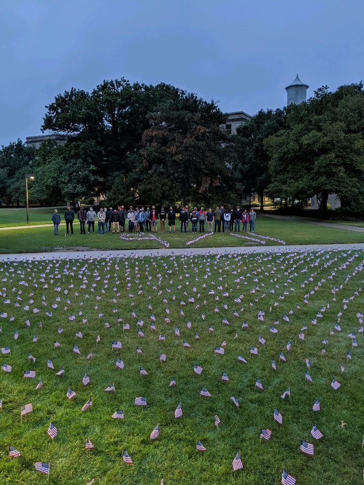 IowaState_YAF's tweet image. “One of the worst days in America’s history saw some of the bravest acts in Americans’ history. We’ll always honor the heroes of 9/11. And here at this hallowed place, we pledge that we will never forget their sacrifice.”
—President George W. Bush #NeverForget @yaf