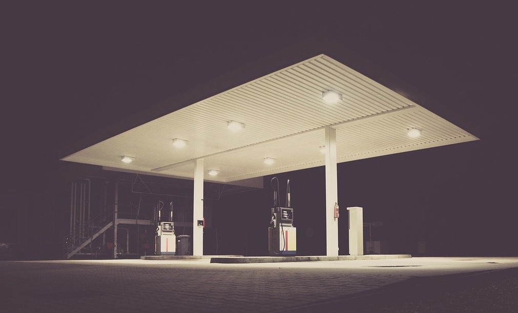 filling station, gas, gas station