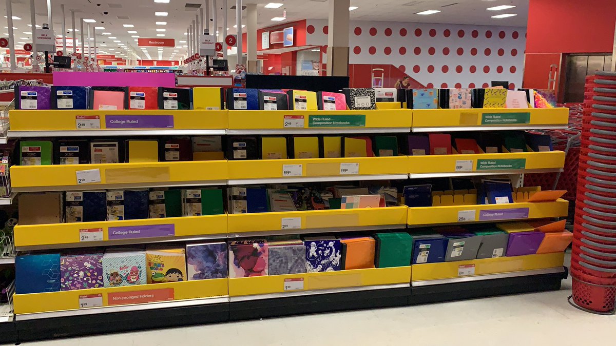 Saveryt's tweet photo. No need to look around! West loop has what your looking for right in the front of the store! BTS and loving it! #onestop #worksomewhereyoulove https://t.co/5zvtQovTU1