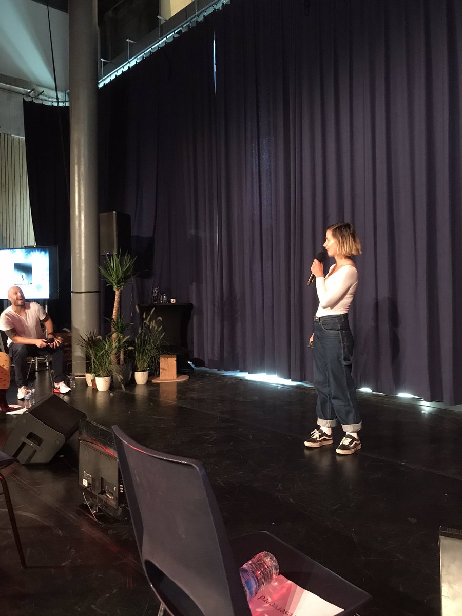 LKCA_'s tweet photo. Dieuwertje’s inspirational talk: stoer en onafhankelijk #breakingrules2020 https://t.co/tksRQylZ1W