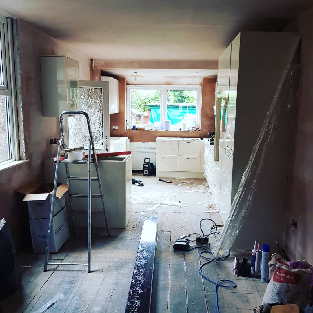 BurgessProjects's tweet image. Our latest kitchen renovation project in Bishopston, Bristol.
Granite to be installed next week, followed by wall tiling and LVT flooring.

Completion photos to follow.

Kitchen supplied by Bristol Plumbing Supplies.

#burgessprojects #bristolplumbingsupplies #kitchendesign