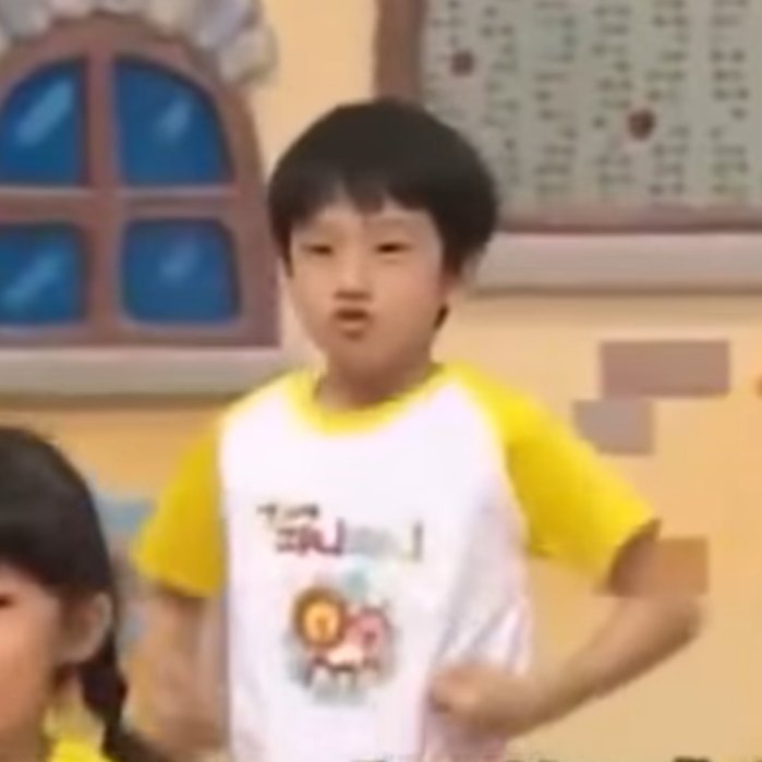 mojjisungie's tweet photo. grumpy cutie >.< https://t.co/cZyz74UFQX