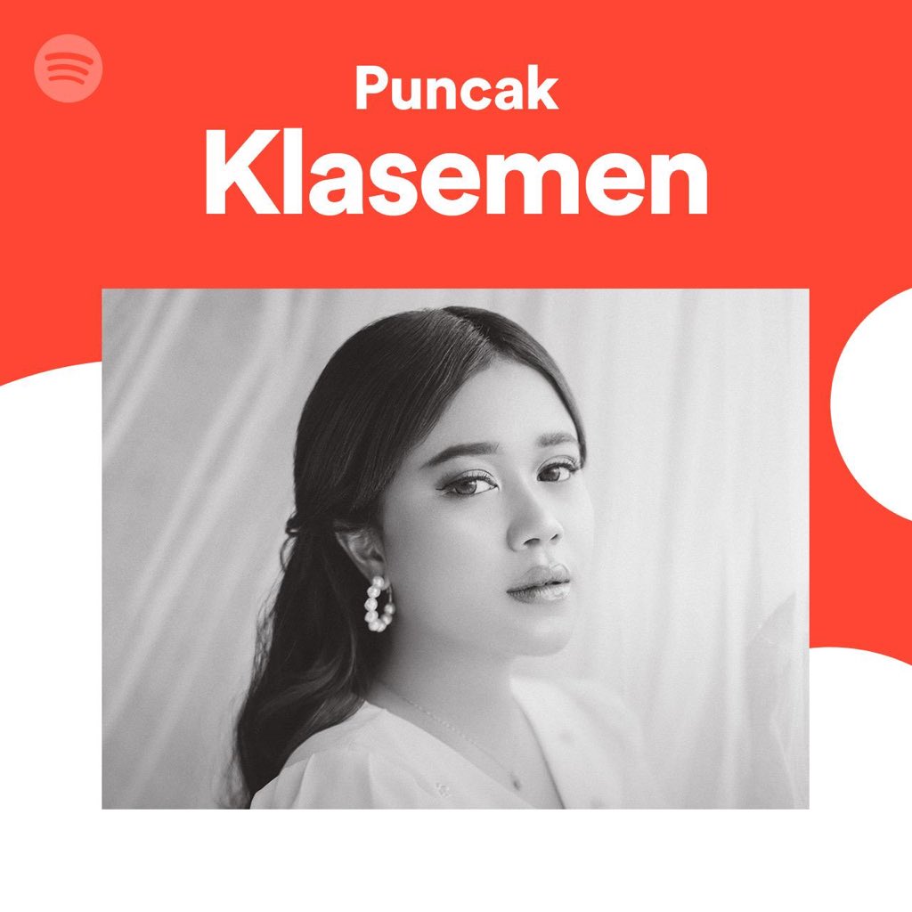 umusicindonesia's tweet photo. #TGIF Akhir pekan ini ngapain ya enaknya? Gimana kalau dengerin lagu #TakBisa dari @brisiajodie96 di playlist "Puncak Klasemen" @spotify @SpotifyID.
#BrisiaJodie #JodieTakBisa #JodieGalauLagi #NewMusic #Spotify https://t.co/o3W1gfdWTu