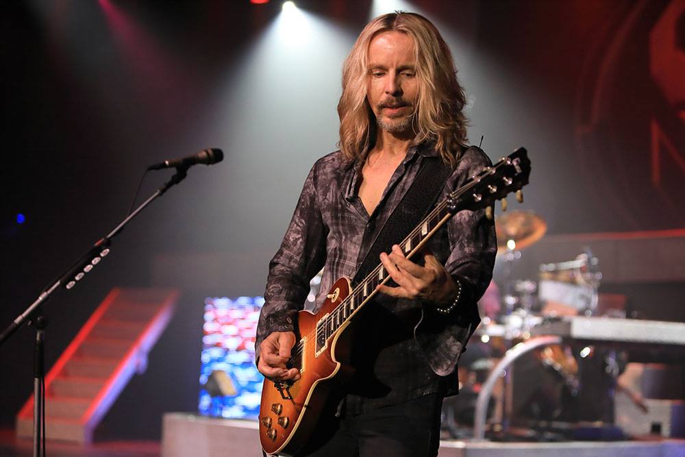 Happy birthday Tommy Shaw (Styx) he was born on September 11, 1953. 
