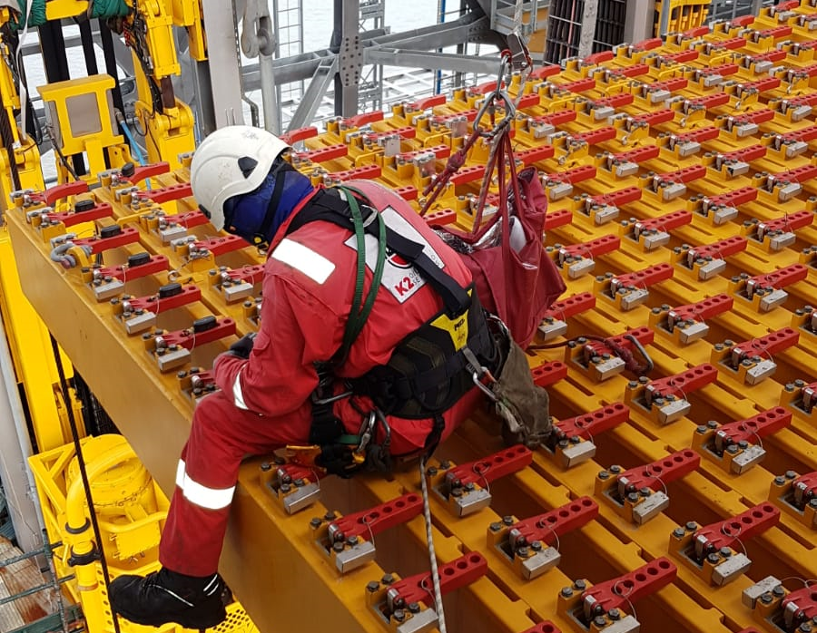 SalundaGlobal's tweet photo. Another Latch Hawk Wireless installation under way on a dual well drillship in Singapore.

https://t.co/qfOMR44bFj https://t.co/Z1AzWAe1fo