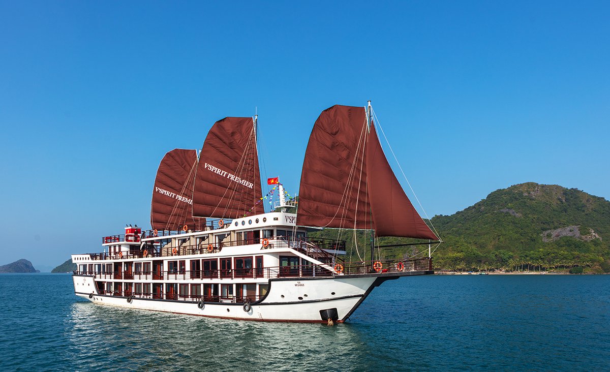 izitoures's tweet photo. V'SPIRIT PREMIER CRUISE | Hai Phong Bahía Lan Ha 2D1N
Un crucero de dos días y una noche a Lan Ha Bay en V'Spirit Premier Cruise es una opción perfecta para aquellos que desean explorar una parte del área de la Bahía de Halong...
https://t.co/b7SFkgvEke https://t.co/gjzhYLiMdn