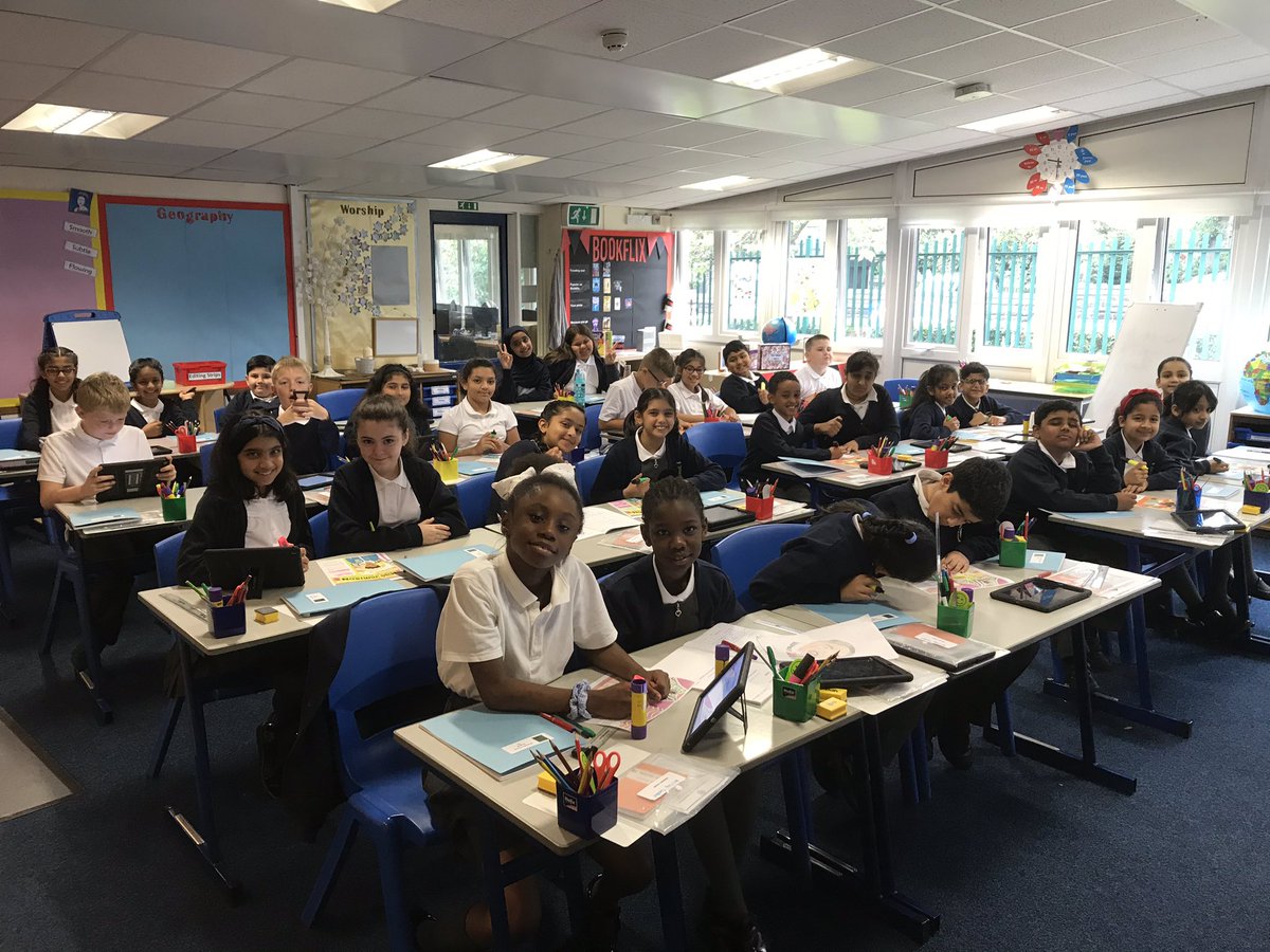 StPaulsBolton's tweet photo. Year 5 are conducting research on several black heroes from past and present #younggiftedandblack #pathwaystowriting https://t.co/1dbONMC1PH