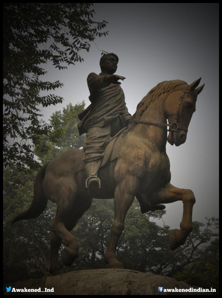 Aurobindo perhaps wanted someone who would organize systematically a pan India revolutionary movement through contacts with different revolutionary organizations for which Jatin Bagha was the entrusted one who later became the commanding-in-chief of Jugantar!3/n