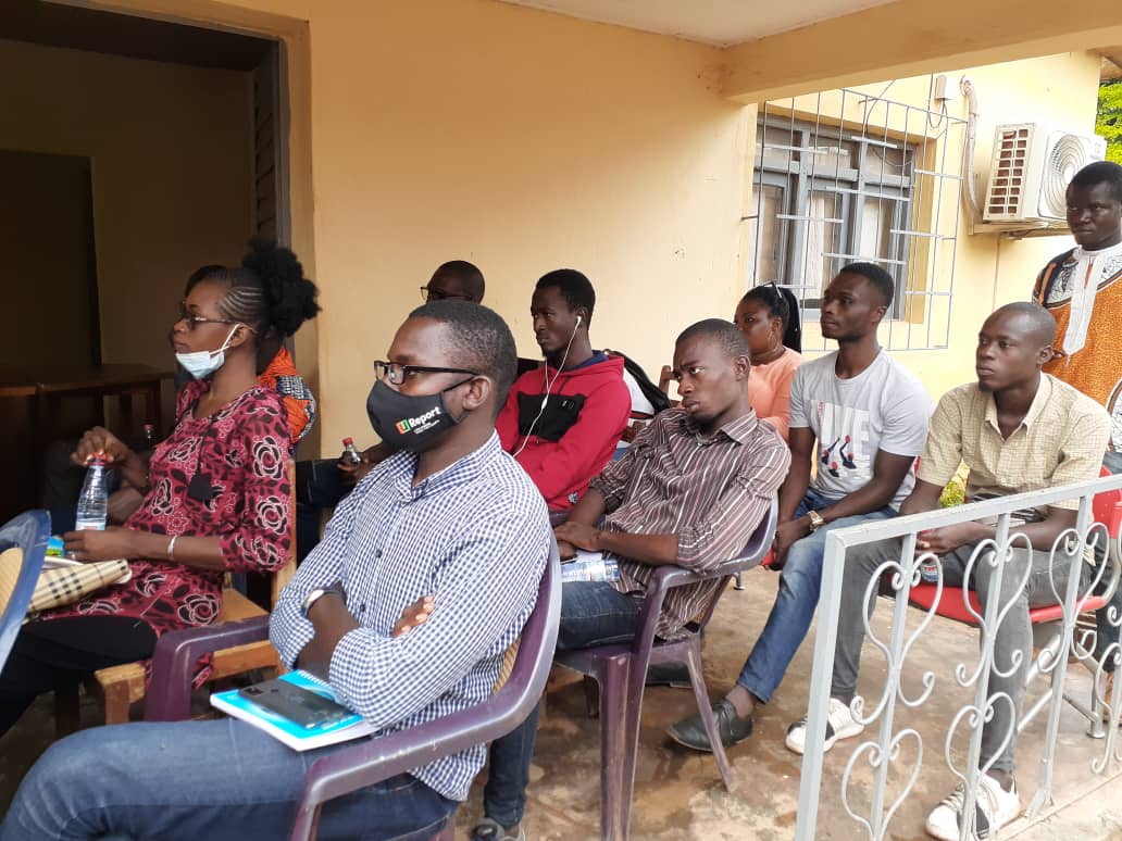 MyWayNetwork1's tweet photo. En raison des intempéries hier Jeudi, n'a pu que se tenir dans notre programme la rencontre avec les jeunes et autres leaders communautaires à 15h30, dans la capitale de la région du Poro : Korhogo. @USEmbAbidjan @YALINetwork #PourLeBienDeTous #jemengage #yaasproject https://t.co/YPI2phWZqs