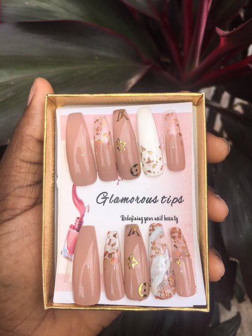  @____whitney_ sells handmade reuseable press on nails made with acrylics and comes with everything needed to apply the nails at a very affordable price. Nails can be used more than 4 times. Starts from #3500 comes with an instruction manual also.