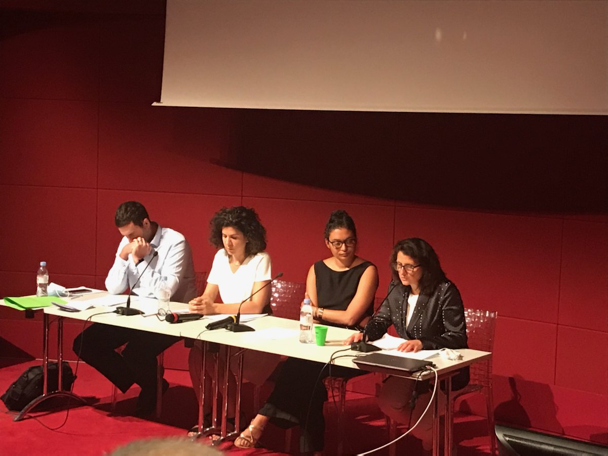 Suite séminaire <a href="/FPalladio/">Fondation Palladio</a> - Sandra Aron (<a href="/PwC_France/">PwC France</a>), @RomainFerre75 (<a href="/Ogic_officiel/">OGIC</a>), Charlotte Pajaud-Blanchard (<a href="/Icade_Officiel/">Icade</a>) &amp; <a href="/sandraroumi/">Sandra Roumi</a> (<a href="/businessimmo/">Business Immo</a>) présentent leur contribution sur "Formes nouvelles, multi-usages &amp; financement : comment éviter le cloisonnement ?"