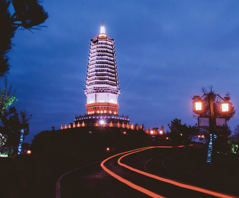 TangshanChina's tweet photo. The Wenfeng Tower on the top of Yanshan Scenic Area can be traced back to Liao Dynasty, and then it was disappeared in Tangshan earthquake. Today, the tower, which has been restored according to its original appearance, is a must for Luanzhou. https://t.co/d4SbdBVPVZ
