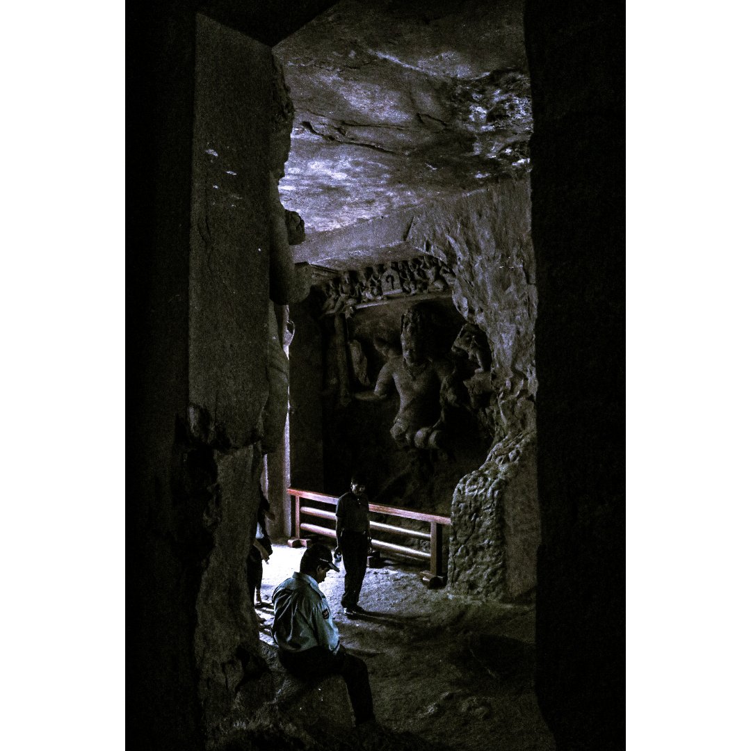 SahaniKush's tweet photo. INTO THE CAVE
Elephanta Caves: Shiva slaying Andhaka
-
Shot on @Canon_India #capturedoncanon
#cave https://t.co/BuBQBSEahm