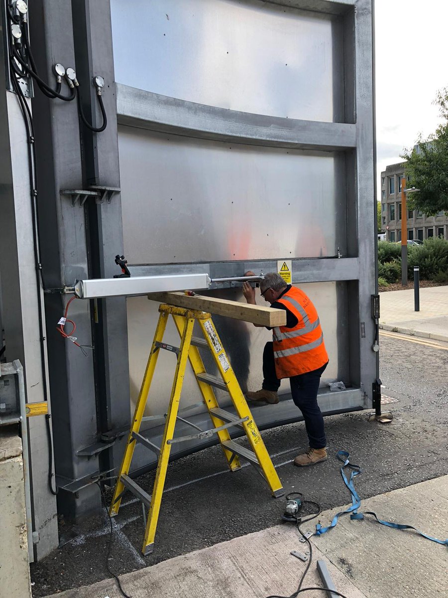 Installed by one of our customers, one of our #SEAautomation Super full tanks! #gateautomation #electricgates