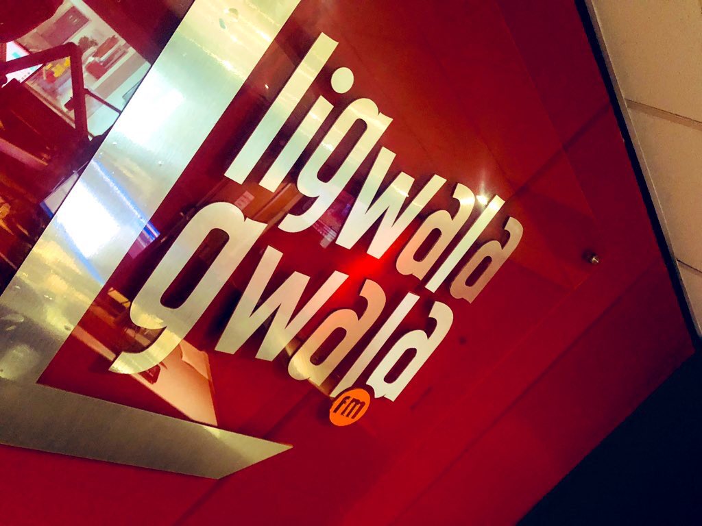 iamtheprincesa_'s tweet photo. It’s a Frrrrrriiiiiiday!!!
Time for KBNFridayMix!!!
Station: @ligwalagwalaFM
DJ: @iamtheprincesa_
Time: 13H15
Frequency : 87,7 - 104Fm
Dstv Chnl : 807
Presenters: @sweetmikeSA & @H_Sindane
#ThePrinceSA
#ThePrinceLomnyamaWaseGame
#MASTERPIECEEP
#Buya
#Welele https://t.co/i6JWsa8YJS