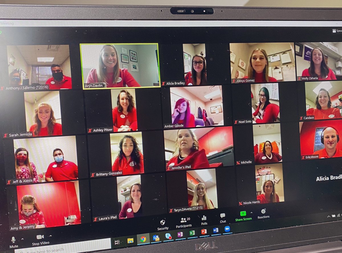 Aryn Davlin tweet media