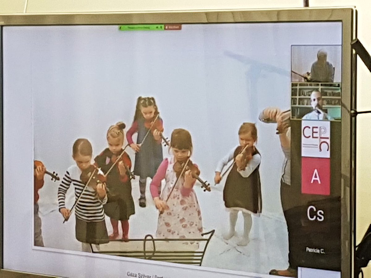 Minifiddlers tweet media