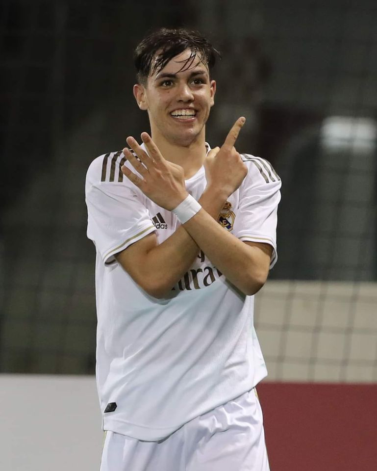 huelva24's tweet photo. El delantero palermo Yeray Lancha sube al juvenil C en su quinta temporada en la cantera del Real #Madrid https://t.co/ZQabzDuzUj #Huelva @AytodePalos @CanteraMadrid @lafabricacrm https://t.co/t9Fdhx26M9