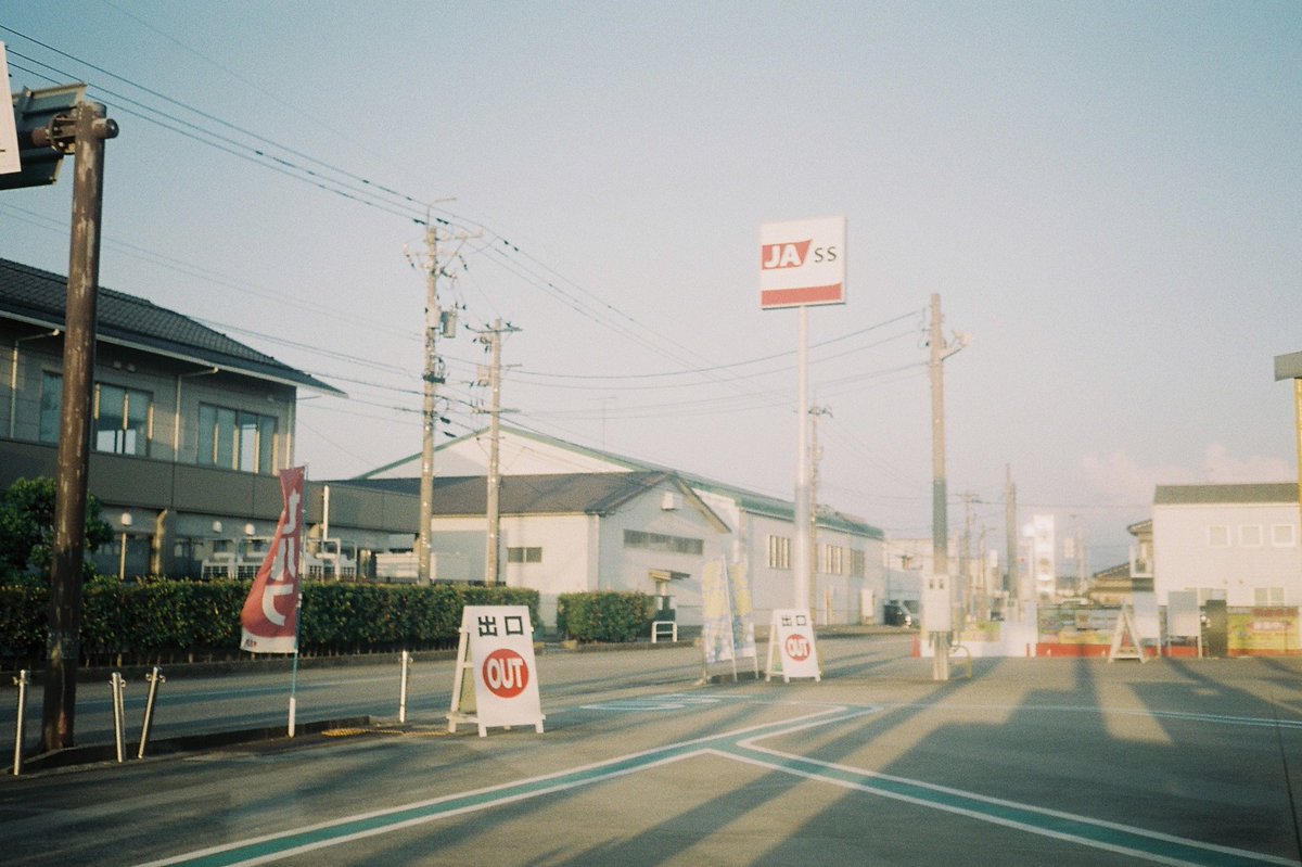ks___phot's tweet photo. 光をたべていきている。 https://t.co/8Wg1Ay635k