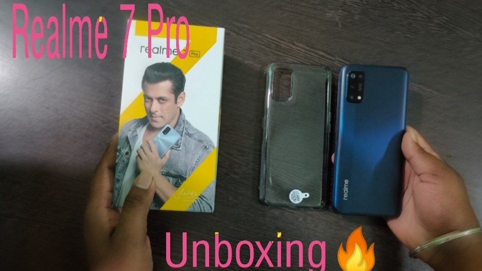GaddamTech's tweet photo. Hey guys new unboxing video is out now in my channel,check it out, if you really enjoyed the video please do like share comment and subscribe to my channel
https://t.co/pPKtRQRhde
@realmemobiles @realmecareIN @YouTubeIndia @YouTube @ytcreators 
#realme7Pro #Unboxing #Telugu https://t.co/6hjosmRI3h