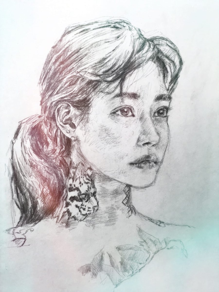 houseonthemoon's tweet photo. #sketch #sketchbook #draw #drawing #art #artist #illustration #Illustrator https://t.co/m0YMtdZZcI