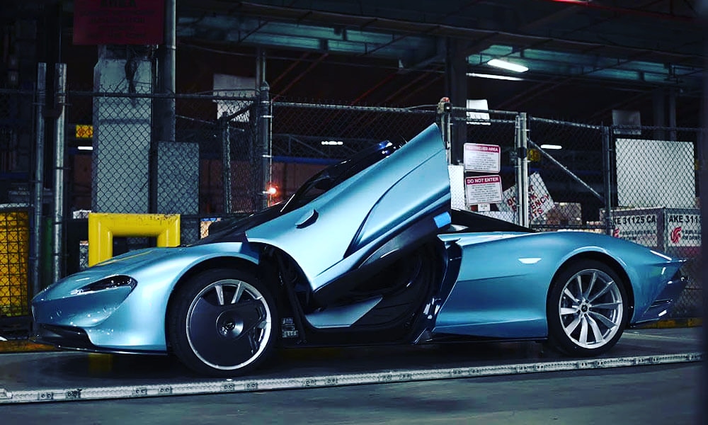 AmallaHighLife's tweet photo. The long – awaited #McLaren #Speedtail has finally touched down in the USA delivery of McLaren’s fastest #car to date with the ‘Ultimate Series’ #hypercar strictly to 106 vehicles in total, with only around 30-40 being made available to the USA.

#supercars #sportcars #luxurycars https://t.co/BxW7Nl28X8