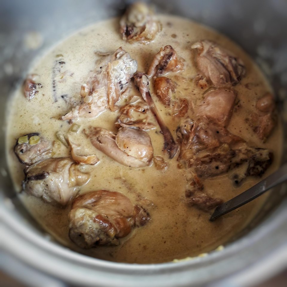 SouthAfricaFood's tweet photo. Every dish made in #SouthAfrica has a unique flavor and character ~ many of our amazing Restaurants support local farmers markets and source their produce fresh!
#TasteSouthAfrica and #DineOut2HelpOut https://t.co/k1iAMS3uMW
