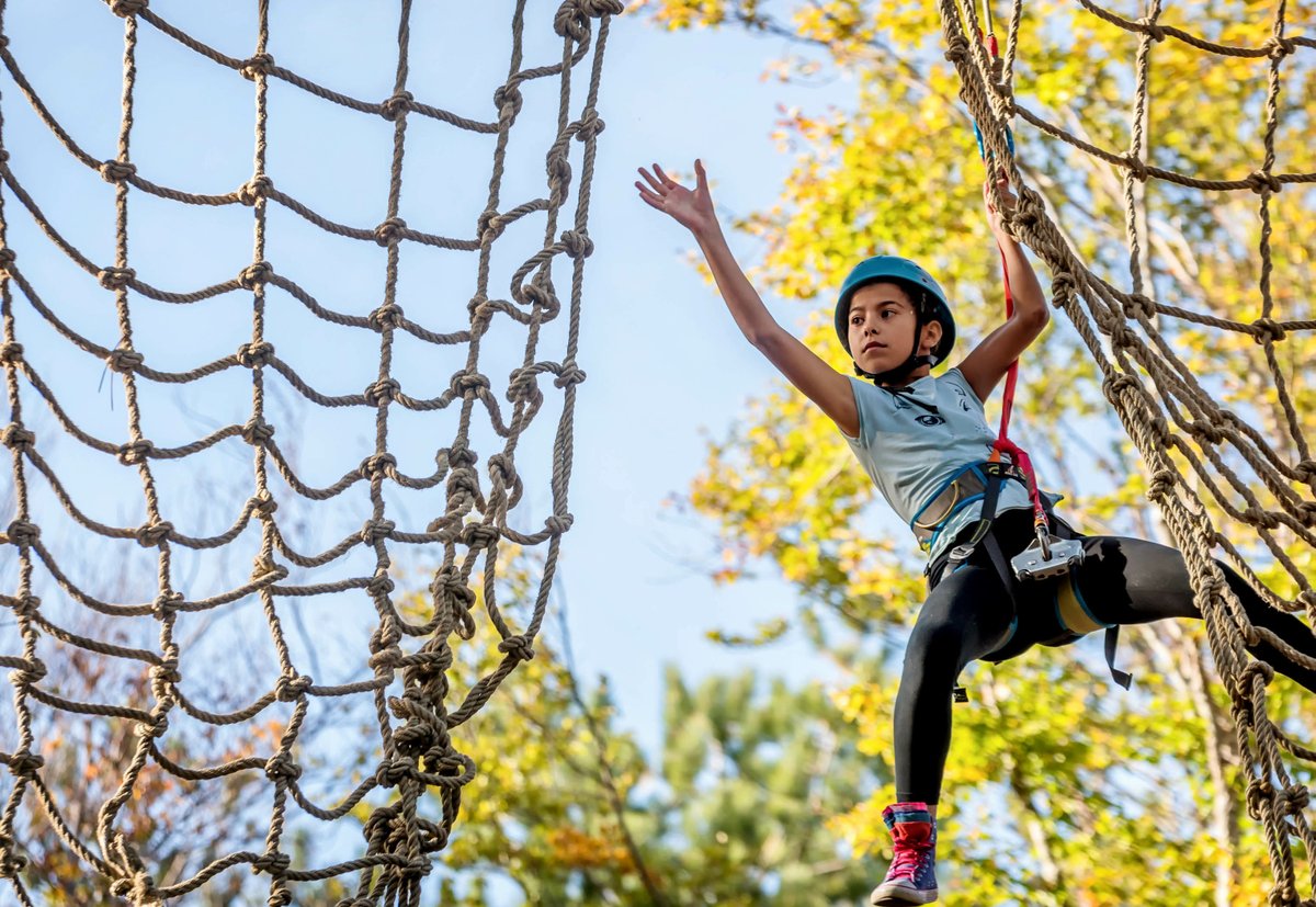 devonwithkids's tweet photo. Struggling to find days out to keep the teens happy? Here's our guide to slaying family fun in Devon - even teenagers will have fun! ➡️ https://t.co/cmd6fRhhi4 #Devonattractions #daysout #loveDevon https://t.co/A7ZxYKxraO