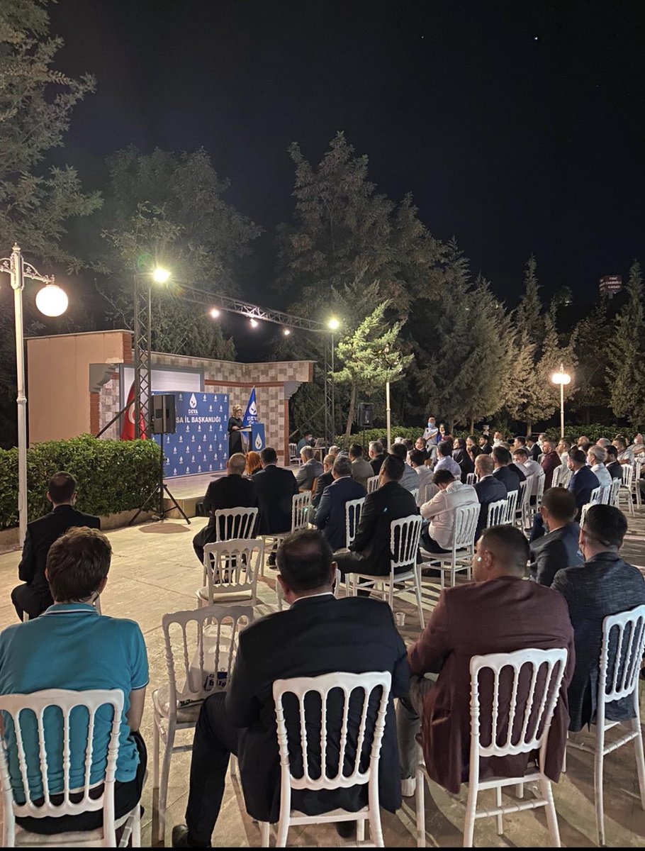 Manisa İl Başkanımız Sn. @sureyya45’a misafir olarak; Teşkilat İşleri Başkanımız Sn. Nihat ERGÜN ile Seçim İşleri Başkanımız Sn. <a href="/avidrissahin/">Av. İdris Şahin</a>’in katılımlarıyla DEVA Partisi #Manisa Yönetim Kurulu tanıtım programına katıldık. Yolun açık olsun #DevaManisa
<a href="/devapartisi/">DEVA Partisi</a>
<a href="/alibabacan/">Ali Babacan</a>
