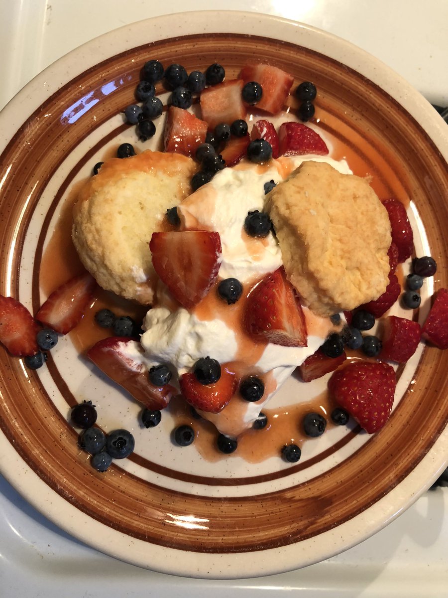Matthew_Gass's tweet photo. Complaints from my kids on their shortcake breakfast with strawberry/plum coulis and hand whipped cream:
Sophie: โIโm not really a whipped cream girlโ
Ben: โYeah Iโm not a whipped cโweemer dadโ
Sophie: โItโs too fluffyโ https://t.co/vid0ceNshc