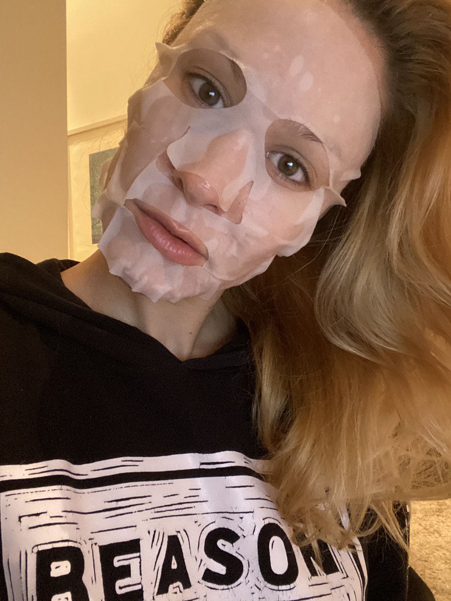 SupermodelGamer's tweet photo. Taking care of yourself is important lol
#sheetmask #skincare #selflove #selfcare #modelskin #models #nymodels https://t.co/EuyZsPS72I