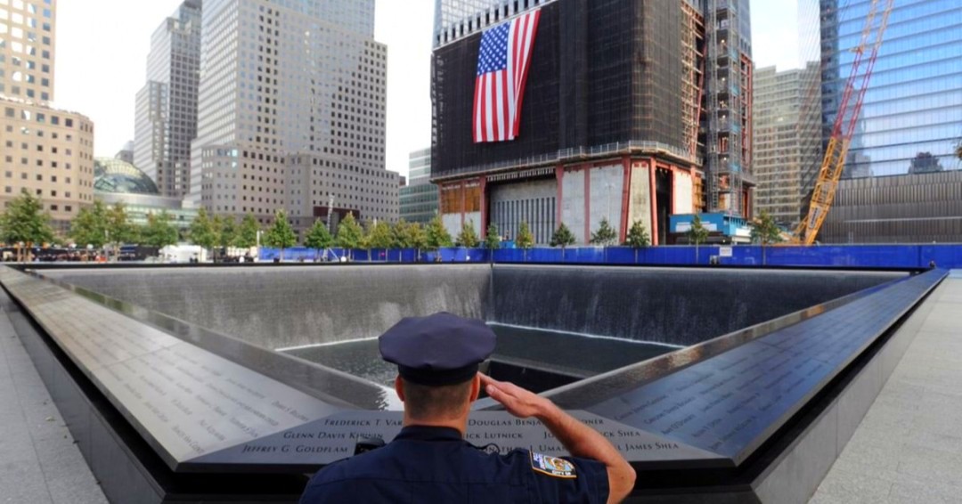 NJSPBA's tweet photo. On September 11, 2001, our country was attacked and we lost thousands of lives, including many of our own officers. They tried to break our spirit, but were met with our nation's strength and resolve.

Today, we remember. 
#NeverForget https://t.co/zXU8QfXeA5