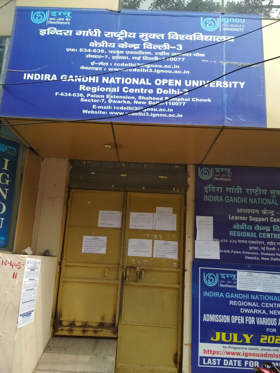 _RA_CH_NA's tweet photo. @OfficialIGNOU 

 Mismanagement at IGNOU, dwarka, RC 3, N.D. No one picks the phone and hundreds of students are reaching there with their queries just to find a closed door and some notifications. Can't you inform through a recorded voice msg on ur official no.? https://t.co/K5uBE09pDT