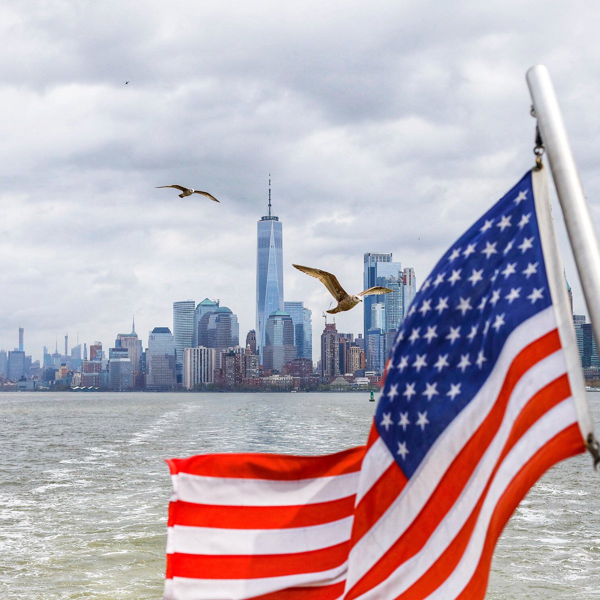❤️ This great city came back then &amp; will come back again #NeverForget911 #WTC (📷 I shot this photo from the Liberty Island Ferry🗽)