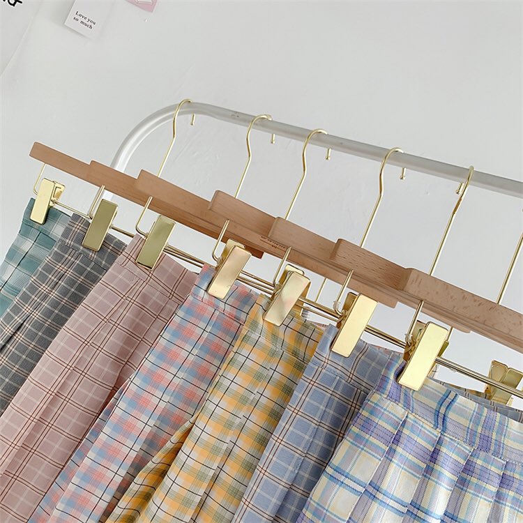 ⟡  🧁 ɞ🍧⁎ กระโปรงเทนนิส ⟡  🧁 ɞ🍧⁎

🥣 แมทกับเสื้อได้ทุกแบบราคาสบายกระเป๋ามากจับคู่กระเป๋าสีน่ารักสักใบก็สวยปังแล้วทุกคน 🥣

🍬 ราคา 200 ฿ ส่งฟรี  มี7สี
💥 ตัดรอบ 30/09/20 💥

#พรีออเดอร์จีน #พรีออเดอร์เกาหลี #เสื้อผ้าเกาหลี #เสื้อผ้าสไตล์เกาหลี