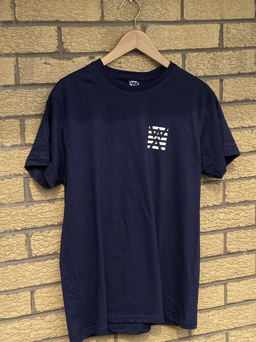 wa5tees's tweet photo. Finally here!

The return of #WA5tees

https://t.co/DhjxNkxD8T

Men’s in White &amp; Navy
Women’s in Navy

Spread the ♥️ for the Beverly Hills of Warrington! https://t.co/OZTp0QuTVp