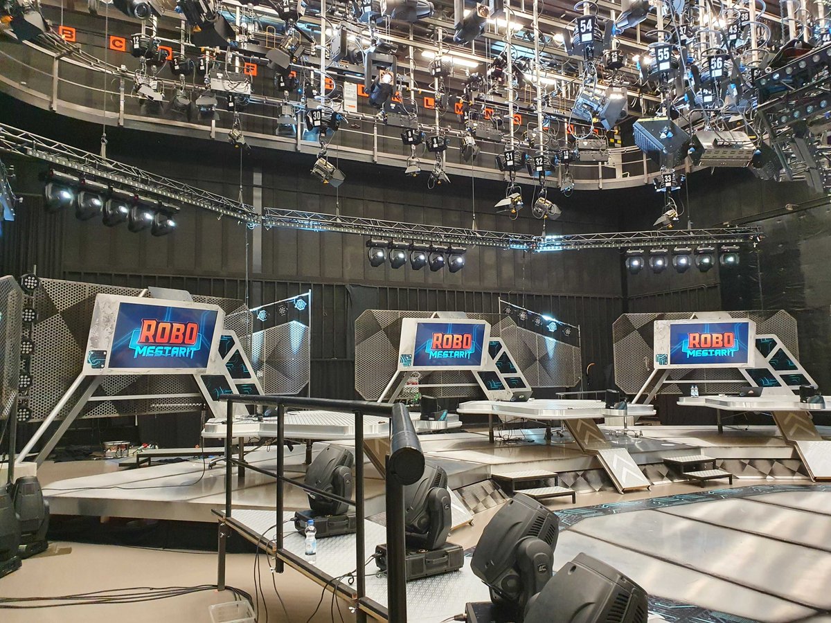 Hello, all kids out there! On Sunday our #autonomous shuttle bus GACHA and CTO <a href="/saarinen_jari/">Jari Saarinen</a> will be participating in YLE children's program #robomestarit. The kids will get the task to develop a ticket system for GACHA. Turn on YLE TV2 this Sunday at 09.26!