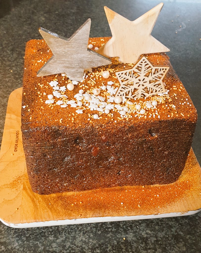 Mynhardt se vrugtekoek by die Damesprogram by Nampo more 11h00 en 17h00
 #nampoviturel