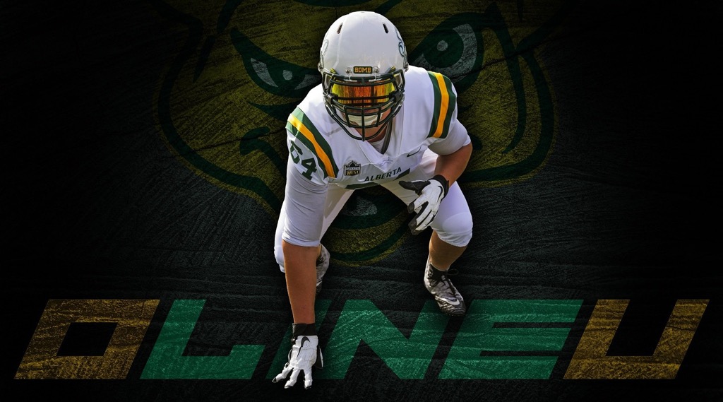 RadbourneLucas's tweet photo. Excited to announce my @USPORTS_FB COMMITMENT to @UABearsFootball! Thanks @UACoachMorris for having me join #OLineU. Thank you to my family and to my coaches, teachers and teammates at @HammarskjoldP this wouldn’t have been possible without your support!
#BOMB https://t.co/lTci6yd543