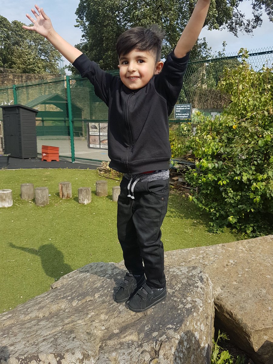 EYFSatStPhilips's tweet photo. "Woohoo, I'm at the top"
U is very proud of himself for reaching the top! #verbalexpression #satisfaction #signsofinvolvement https://t.co/LypAM9amGN