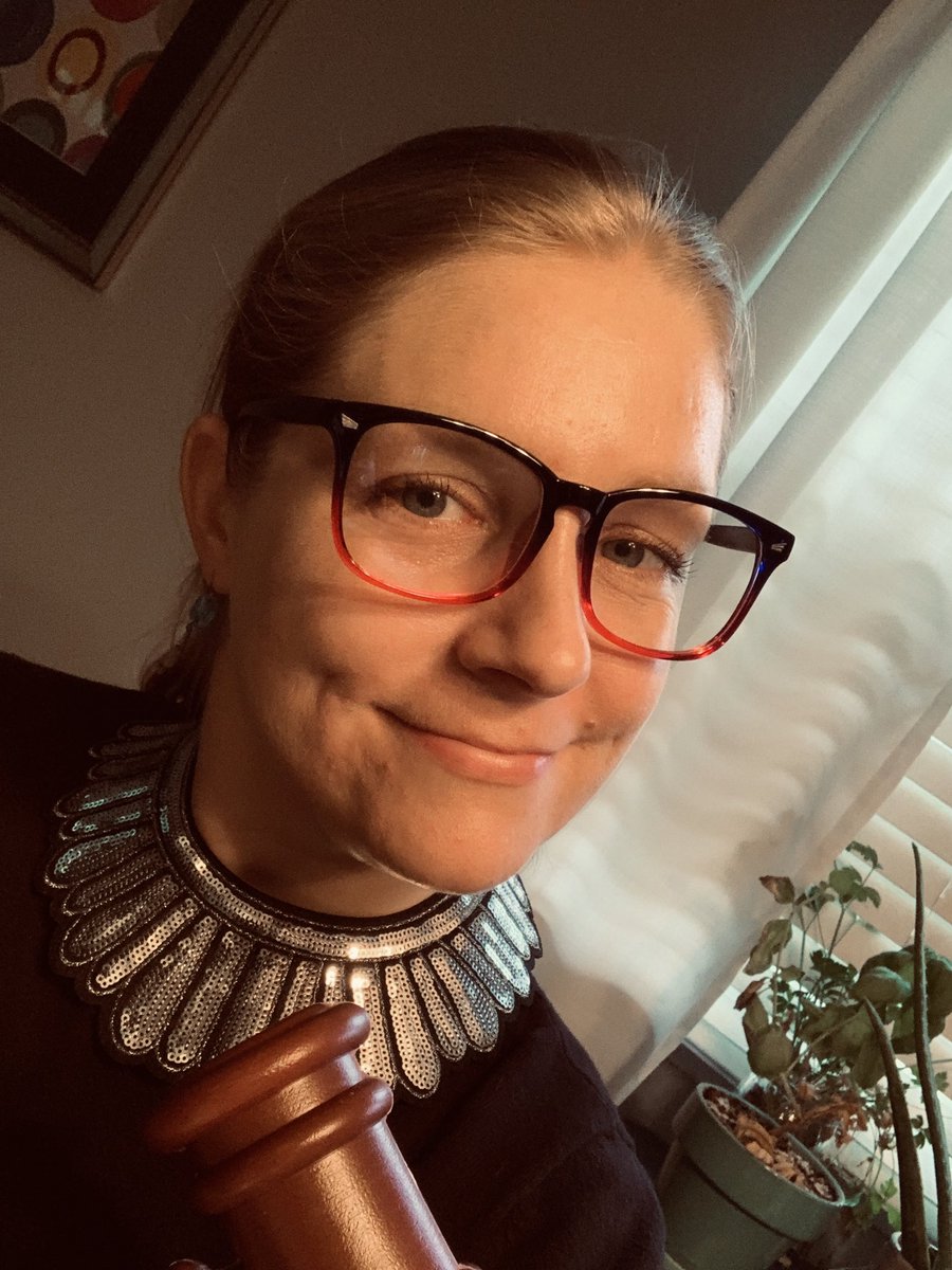 Happy Superhero Day <a href="/MeyzeekMiddle/">@MeyzeekMiddle</a>!!! Who’s a #superhero in your world!? #notoriousrbg @DRondageorge @YSCBAKER @tracy_percival 🦹🏼‍♀️👩🏼‍⚖️