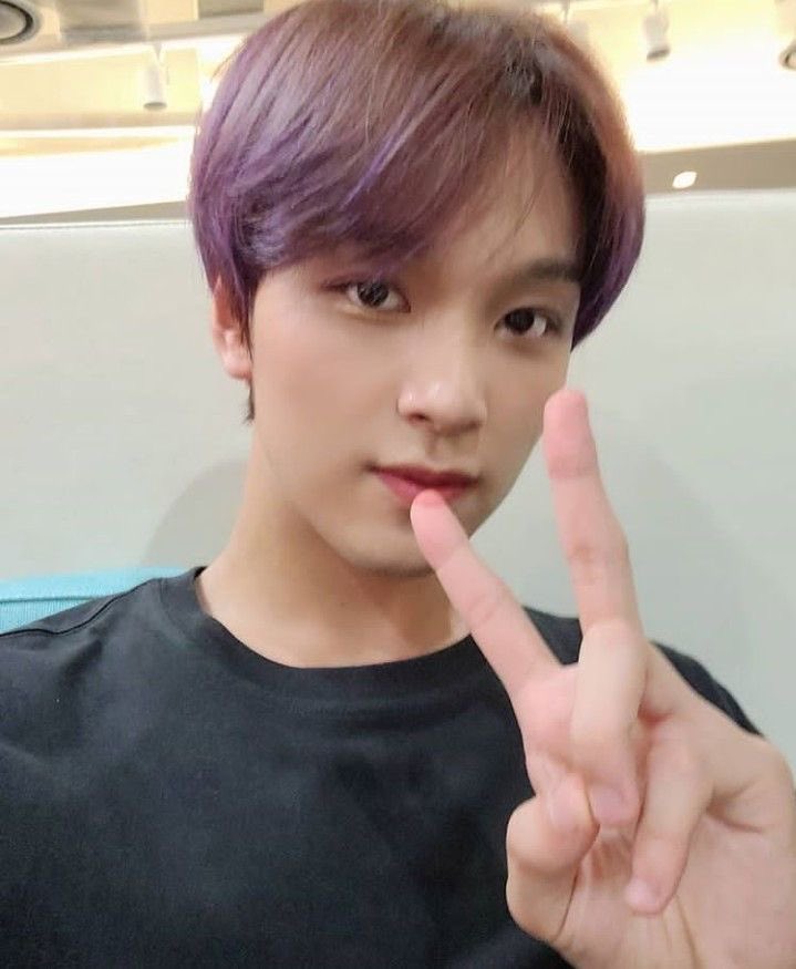 nct 127 haechan as nct dream haechan; a thread