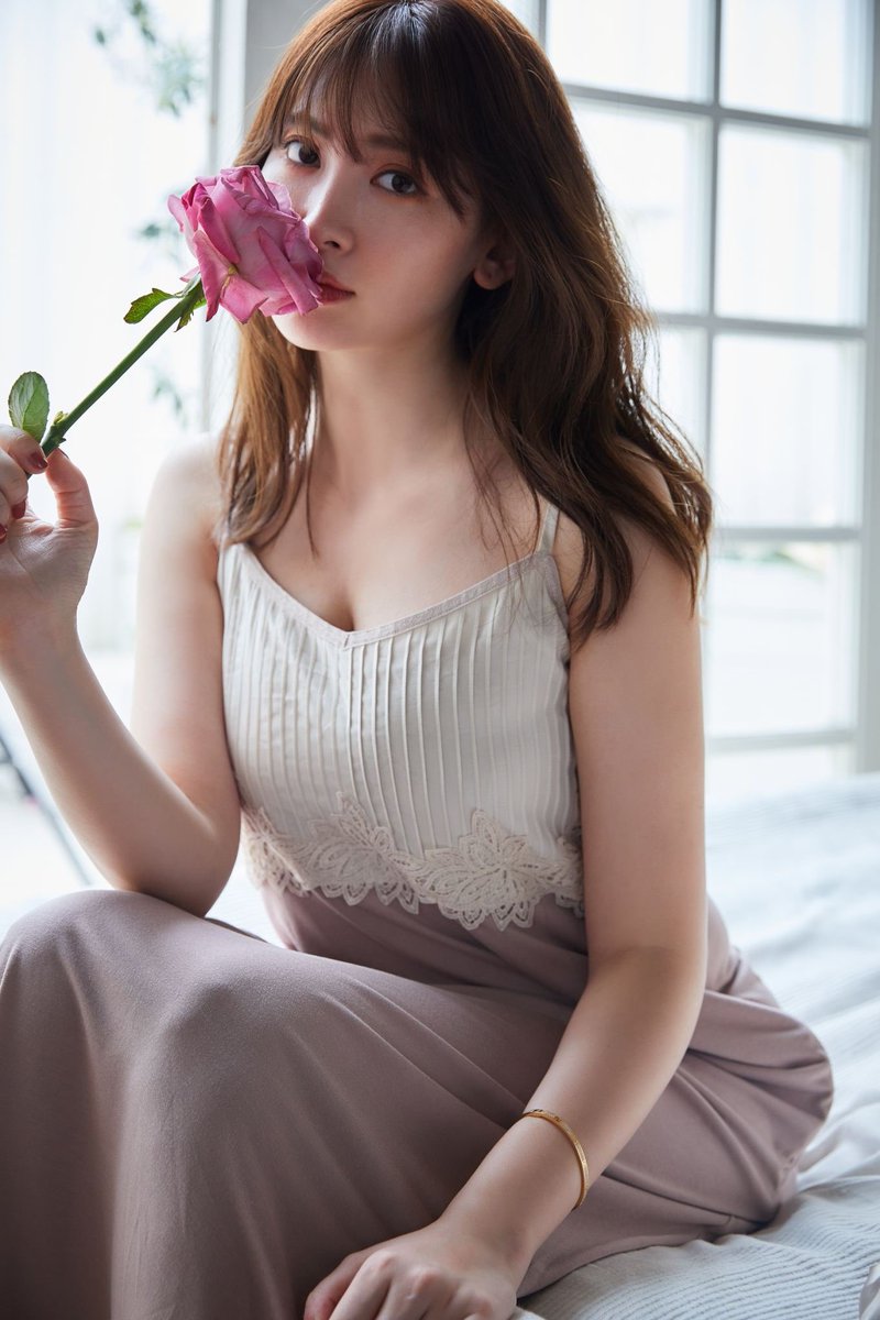 内田 一 実業家 小嶋陽菜さんかわいいどよ