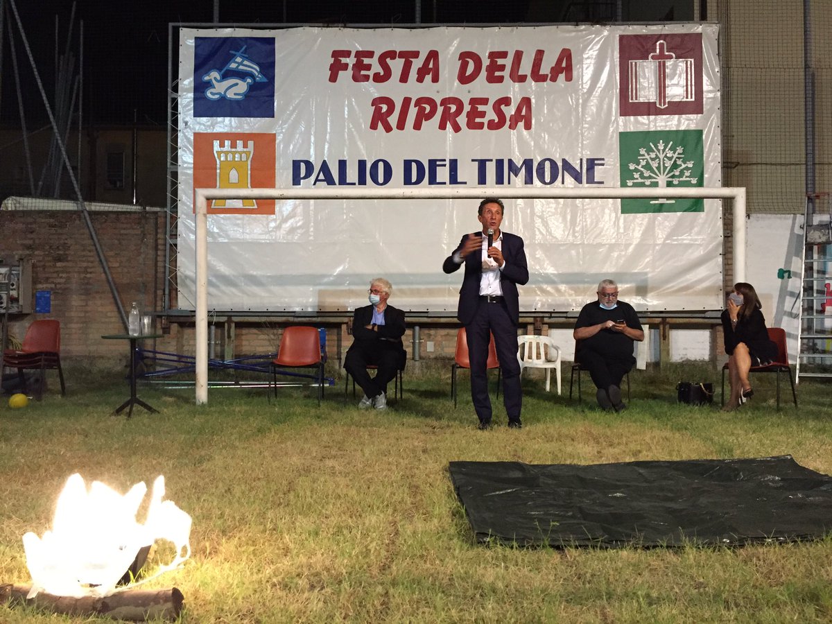 AgesciML1's tweet photo. Che cosa ha in serbo per i gruppi parrocchiali l’anno che verrà? 🔮
Ne abbiamo parlato lunedì alla Festa della Ripresa.

Pur nell’incertezza in cui viviamo, grazie alla speranza, all’impegno di tutti e alla voglia di futuro, e sicuri di non essere soli, accettiamo la sfida! https://t.co/7neYYa0sUR
