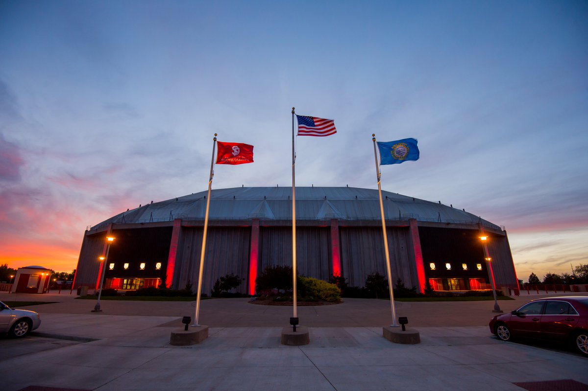 Today we remember #NeverForget911 🇺🇸