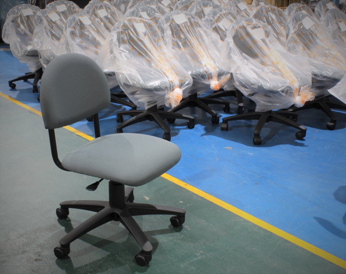 summit_1977's tweet photo. Still plenty of #schoolseating to deliver. These heavy duty, fixed back #ITchairs are from our Skolar range for @Mike_ODwyer_Ltd https://t.co/Dke5FCYifE #itchair #schoolchair https://t.co/JYVW4qhgZZ