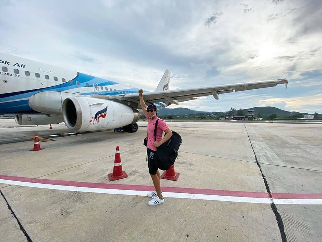 whatnaka88's tweet photo. ไปสมุย  เดินทางไปกับ ✈️บางกอกแอร์เวย์ 🌴✈️ 🌃 #KeepTravelingForward
#BoutiquelyYours
#BangkokAirways  
#jamesma 
#เจมส์มาร์ https://t.co/btJyUunXRk