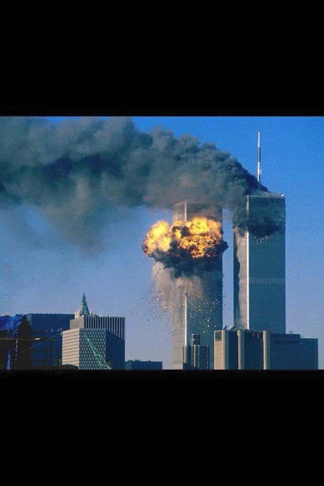 #NeverForget911 #NeverForget #PatriotDay #911anniversary #11septembre2001 #NeverForget911 #thedaytheworldstoodstill