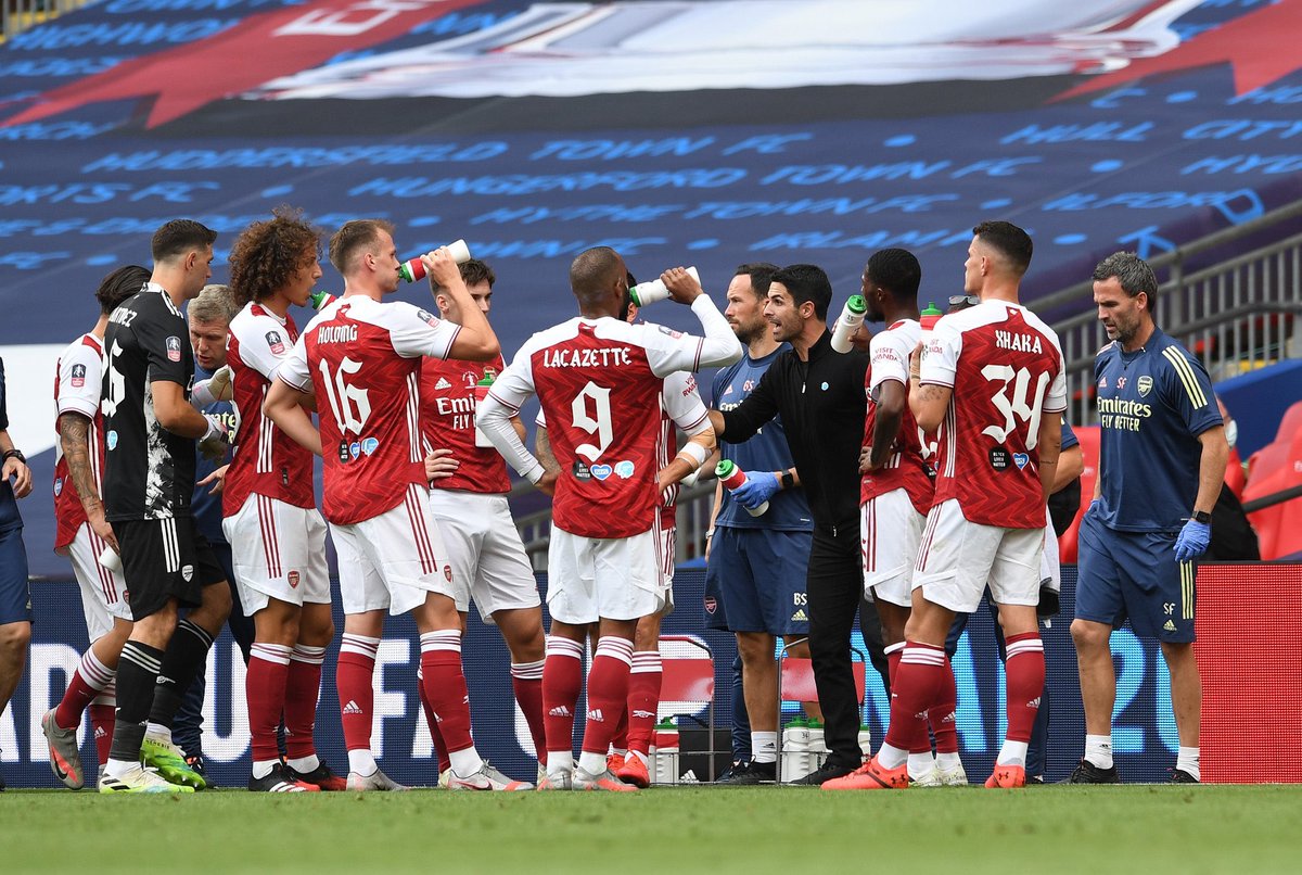 AgusCommisso's tweet photo. El Arsenal de Mikel Arteta...
Abro hilo 📝 https://t.co/Fm0uPQdwIg