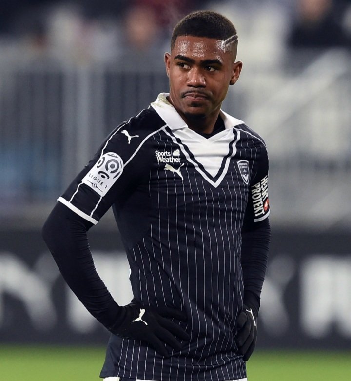 Bayern didn't sign highly rated players at the time such as Pepe, Malcom, Bakayoko, Dembele etc. because they had not shown that they could consistently do it at the top level yet.